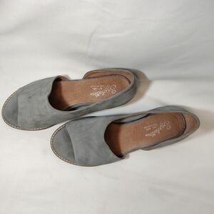 Seychelles Passport Suede Peep Toe Flats (Anthropologie)